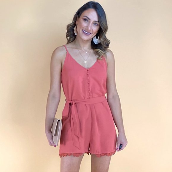 NWT Entro Lace Trim Romper - Picture 2 of 5